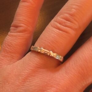 Elegant Silver Band Ring